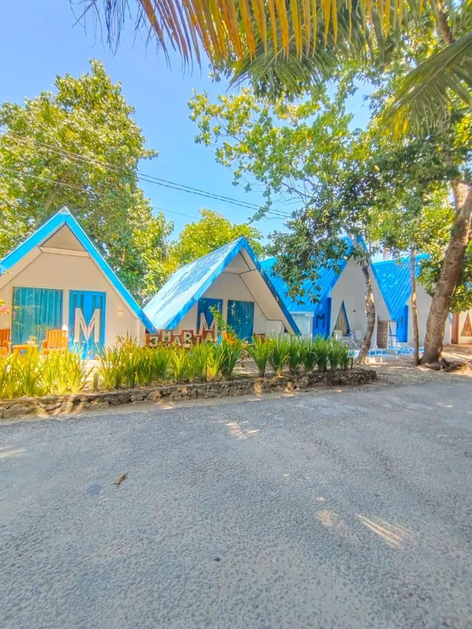 Tria Maria Cottage Ngurbloat Exterior photo